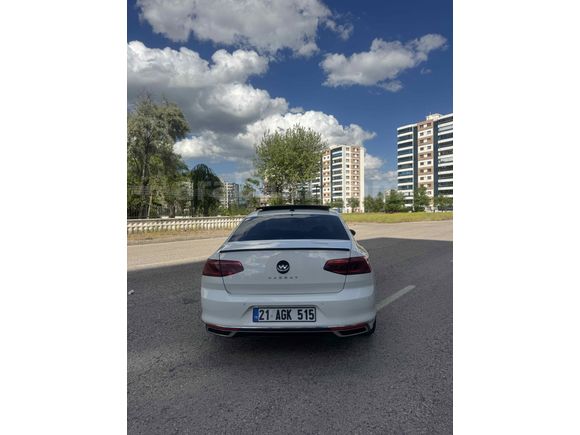 Sahibinden Volkswagen Passat 1.5 TSi Elegance 2021 Model 