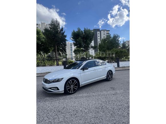 Sahibinden Volkswagen Passat 1.5 TSi Elegance 2021 Model 
