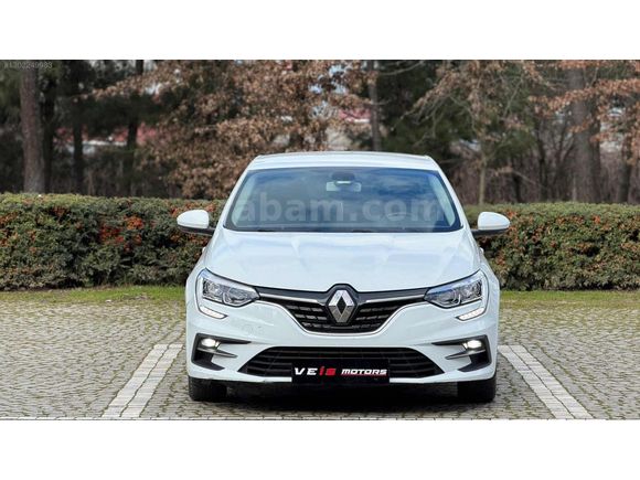 VEİS OTOMOTİV'DEN RENAULT MEGANE IV JOY COMFORT Y.SERVİS BAKIMLI