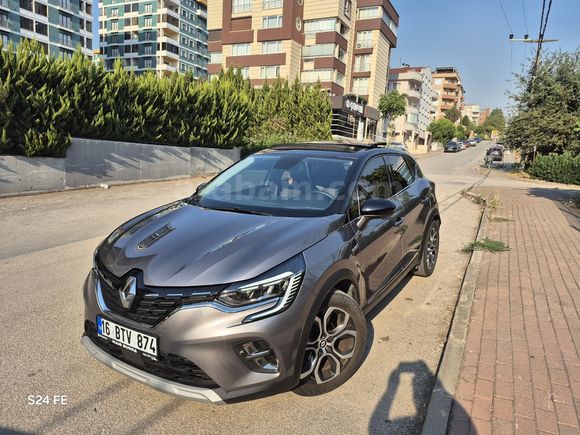 Sahibinden 2023 Model Renault Captur MHEV 1.3 TCe EDC Icon Paket