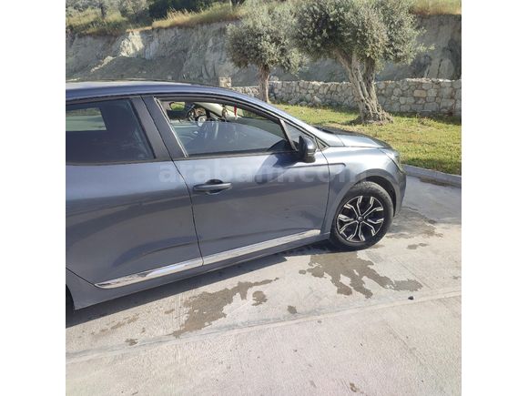 Sahibinden Renault Clio 1.0 SCe Joy 2020 Model