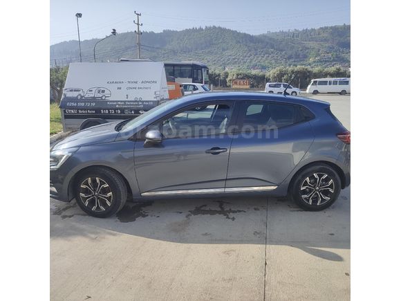 Sahibinden Renault Clio 1.0 SCe Joy 2020 Model