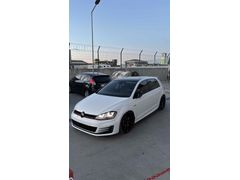 Volkswagen Golf 1.2 TSi Comfortline Sunroof 2015 Model 