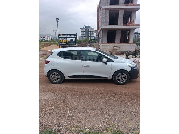 Sahibinden Renault Clio 1.2 Joy 2012 Model 