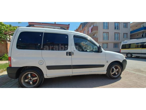 2008 Peugeot Partner 1.9 Dizel Temiz Aile Aracı