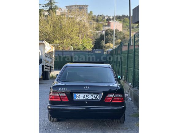 Sahibinden Mercedes - Benz E 200 Elegance 1996 Model 
