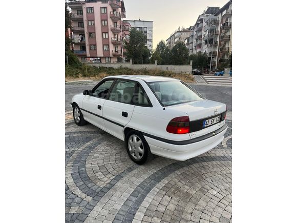 Sahibinden Opel Astra 1.6 GLS 1998 Model Isparta