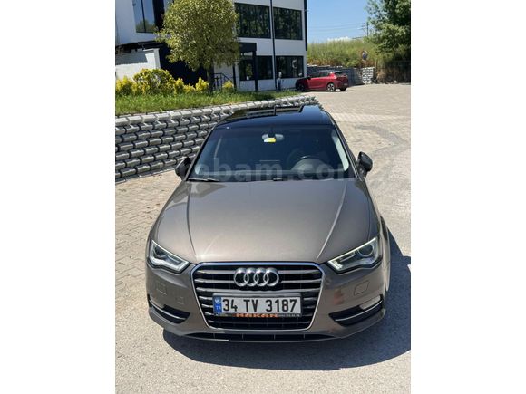 Aracım özel lansman reng hatasız  