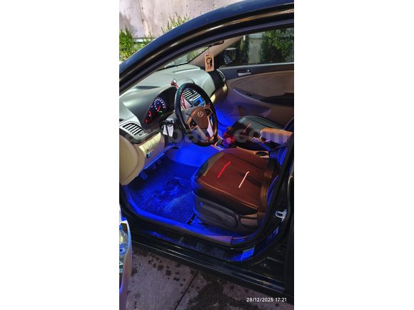Sahibinden Hyundai Accent Blue 1.4 CVVT Mode Plus 2012 Model