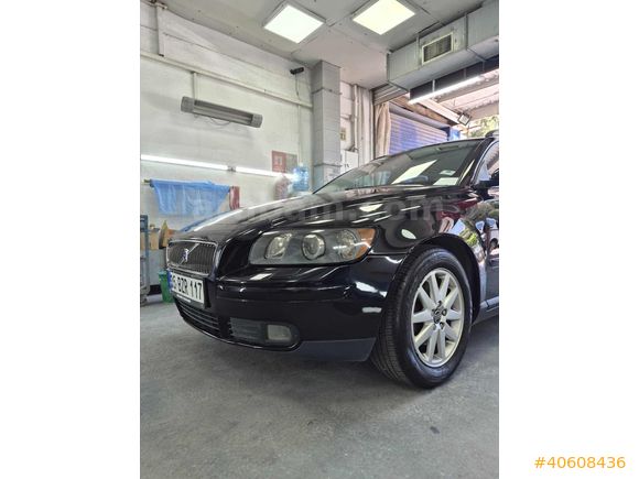 TEMİZ VOLVO V50 1.6D STAİON WAGON AİLE ARACI