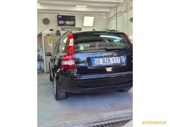 TEMİZ VOLVO V50 1.6D STAİON WAGON AİLE ARACI