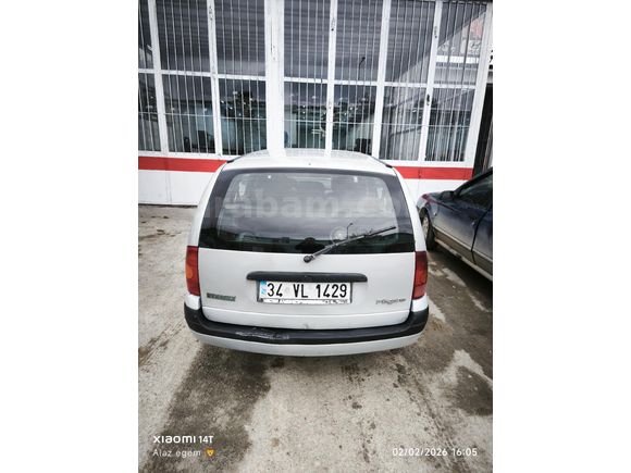 Sahibinden Renault Megane 1.6 RTE 2001 Model