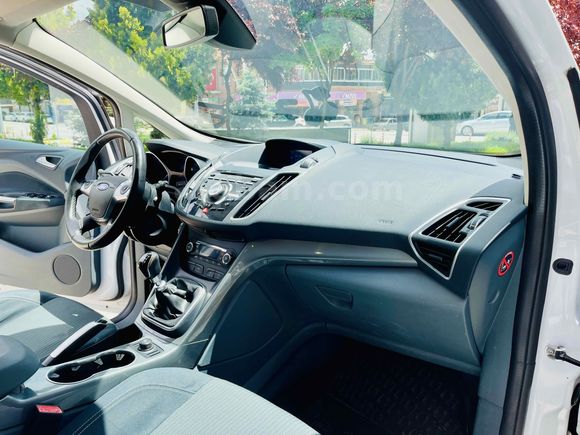Galeriden Ford C-Max 1.6 TDCi Titanium 2013 Model Tokat