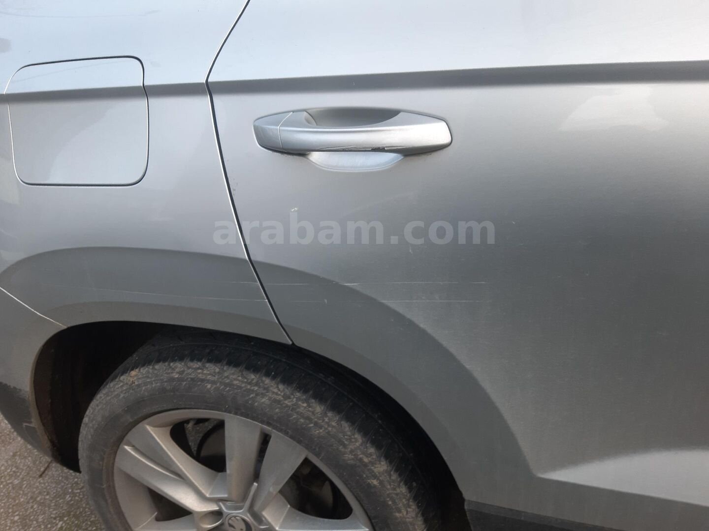 Sahibinden Skoda Karoq 1.6 TDI Style 2019 Model İstanbul 112000 km Gri 4