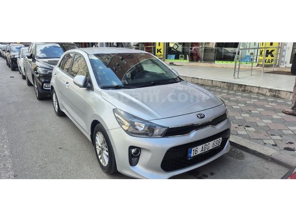 Sahibinden Kia Rio 1.4 CRDi Concept 2017 Model