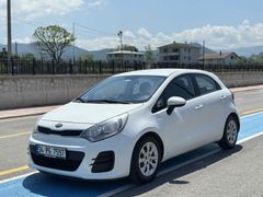 Galeriden Kia Rio 1.4 CRDi Comfort 2015 Model Sakarya