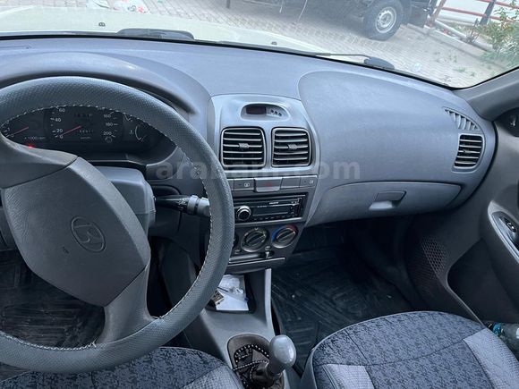 Sahibinden Hyundai Accent 1.3 LX 2000 Model 
