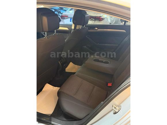 VOLKSWAGEN PASSAT 173 BİN KM