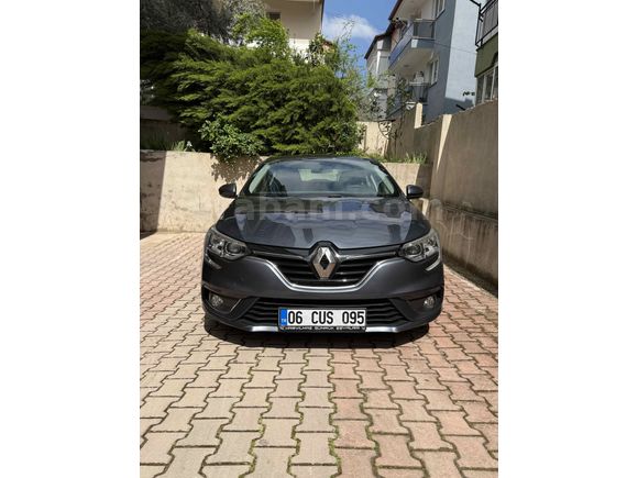 Sahibinden Renault Megane 1.3 TCe Joy 2020 Model 