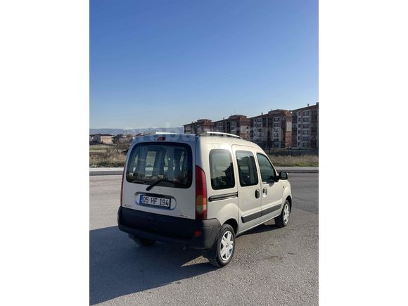 Sahibinden Hasar Kayıtsız Renault Kangoo Multix 1.5 dCi Authentique 2006 Model 
