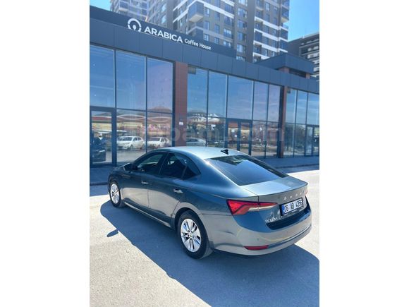 Sahibinden Skoda Octavia 1.5 e-Tec Elite 2021 Model