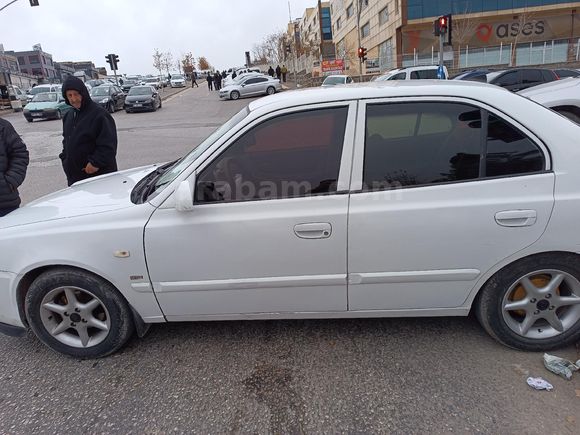 Sahibinden Hyundai Accent 1.3 Admire 2006 Model