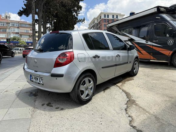 Sahibinden Renault Clio 1.5 dCi Authentique 2006 Model 