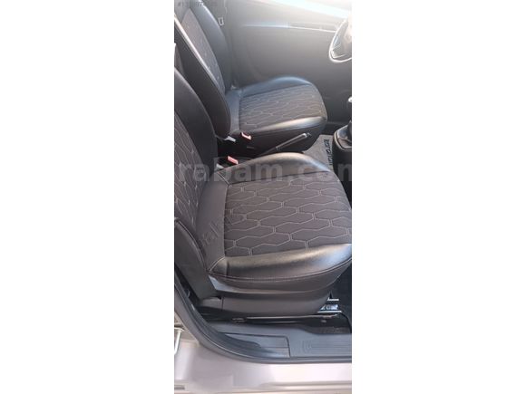 HATASIZ 95 LİK FIAT FİORİNO PREMİO 1.3 MULTİJET 96 bin KM'DE