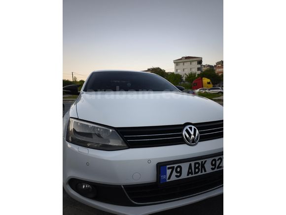 Sahibinden Volkswagen Jetta 1.4 TSi Comfortline 2014 Model  132.000 km Beyaz