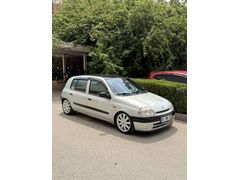 Sahibinden 1.6 2000 Model klimalı