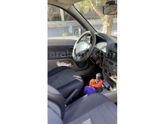 Sahibinden Renault Symbol 1.4 2010  lpgli trinksat 406.700? çıkıyor