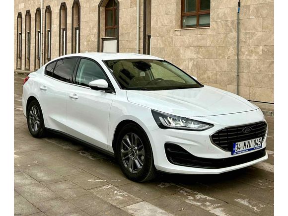 Sahibinden Ford Focus 1.5 EcoBlue Titanium Stil 2024 Model 