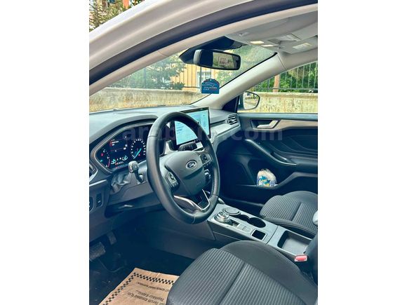 Sahibinden Ford Focus 1.5 EcoBlue Titanium Stil 2024 Model 