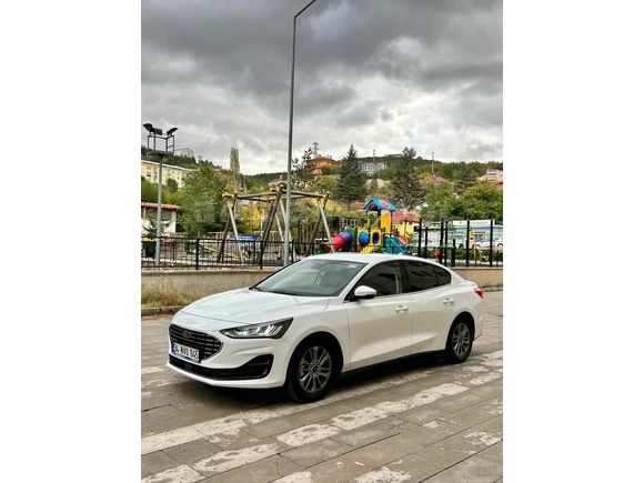 Sahibinden Ford Focus 1.5 EcoBlue Titanium Stil 2024 Model 