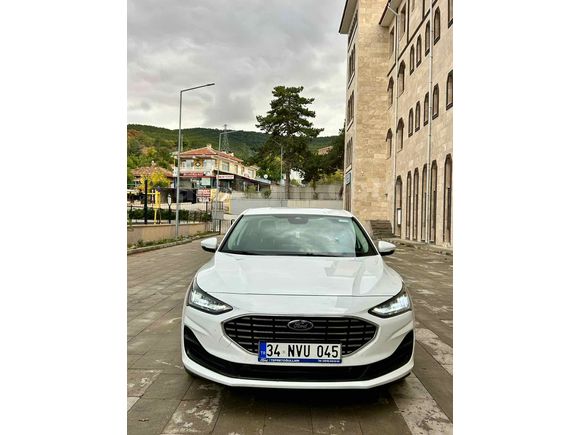 Sahibinden Ford Focus 1.5 EcoBlue Titanium Stil 2024 Model 