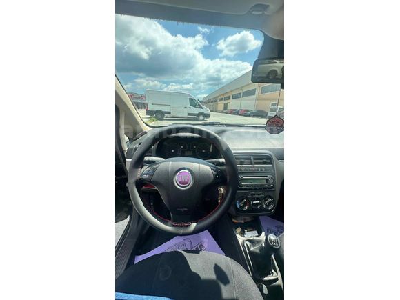 Sahibinden Fiat Punto Grande 1.4 Fire Active 2008 Model  190.000 km Siyah