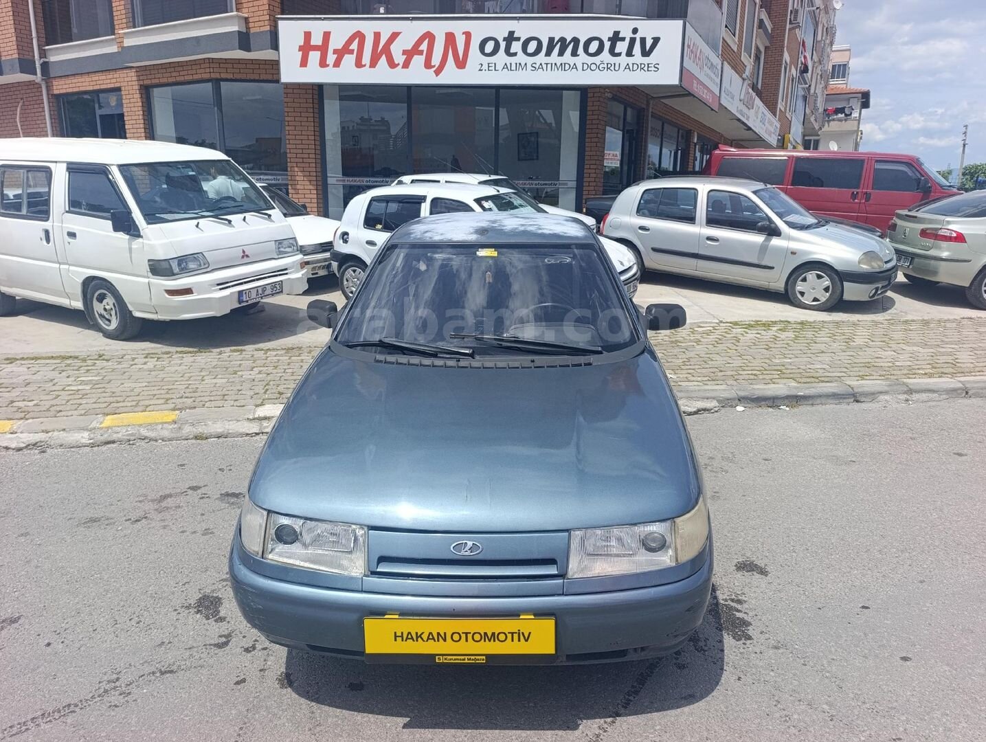 Galeriden Lada Vega 1.5 2001 Model Balıkesir 202.000 km Yeşil 2
