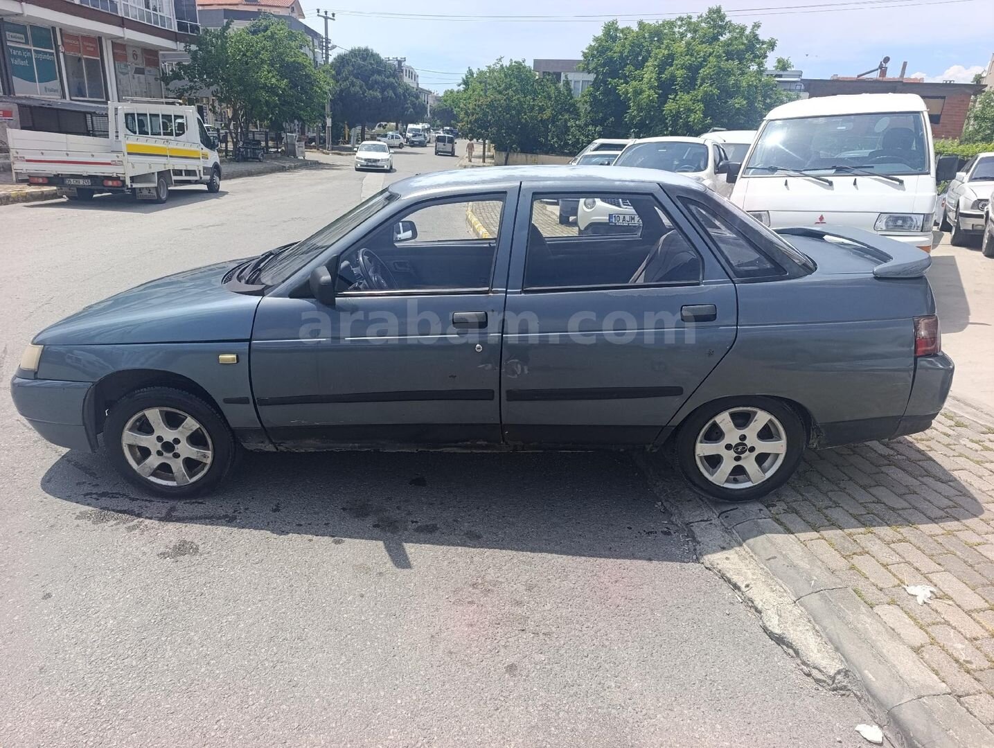 Galeriden Lada Vega 1.5 2001 Model Balıkesir 202.000 km Yeşil 3