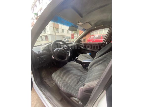 Sahibinden Opel Astra 1.4 Classic 2000 Model Eskişehir