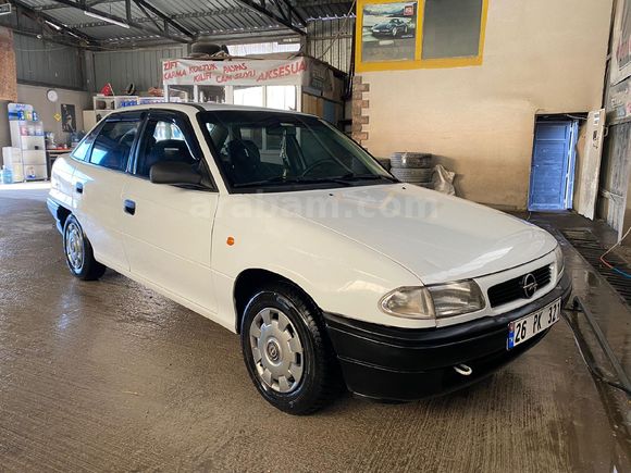 Sahibinden Opel Astra 1.4 Classic 2000 Model Eskişehir
