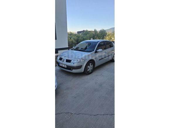 Sahibinden Renault Megane 1.5 dCi Authentique 2005 Model  233.000 km Gri (Gümüş)
