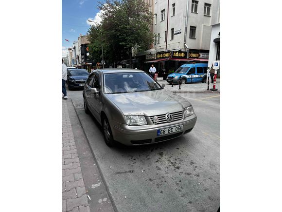 Sahibinden Volkswagen Bora 1.6 Pacific 2004 Model 