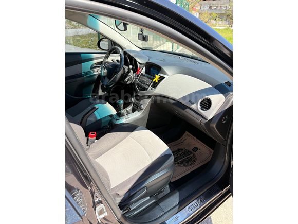 Sahibinden Chevrolet Cruze 1.6 LS Plus 2011 Model