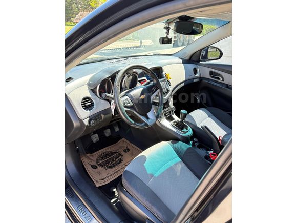 Sahibinden Chevrolet Cruze 1.6 LS Plus 2011 Model