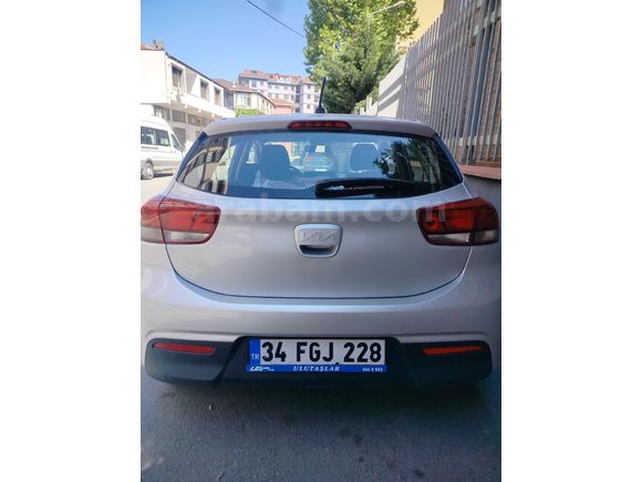 Sahibinden Kia Rio 1.4 CVVT Cool 2022 Model