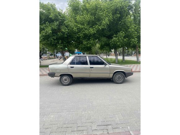 Sahibinden Renault R 9 1.4 Broadway 1992 Model 