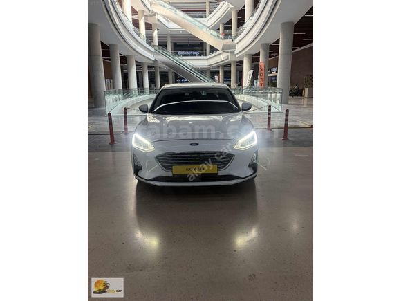 AKAY CAR`DAN FOCUS1.5 DİZEL OTOMOTİK TRAMERSİZ