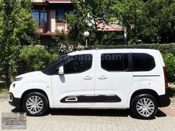 2019 BERLİNGO YENİ TİP BLUE HDİ FEEL PAKET TEMİZ GÜZEL ARAÇ....