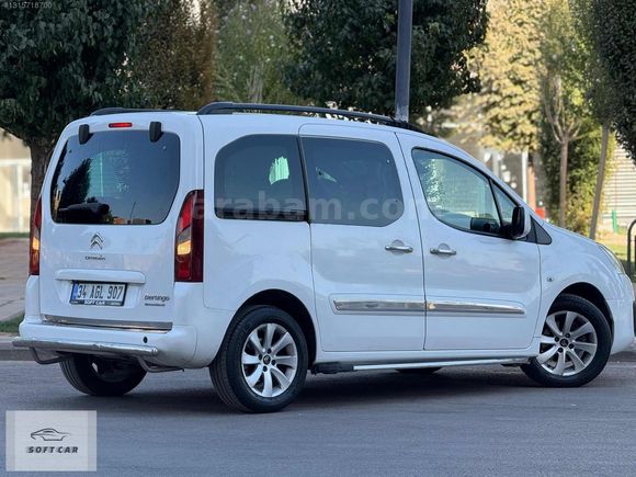 SOFT CAR ' DAN HATASIZ BOYASIZ 2017 1.6 HDİ SELECTİON FUL BAKMLI
