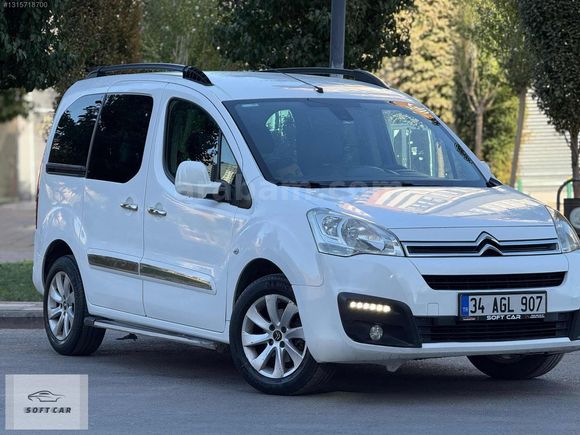 SOFT CAR ' DAN HATASIZ BOYASIZ 2017 1.6 HDİ SELECTİON FUL BAKMLI